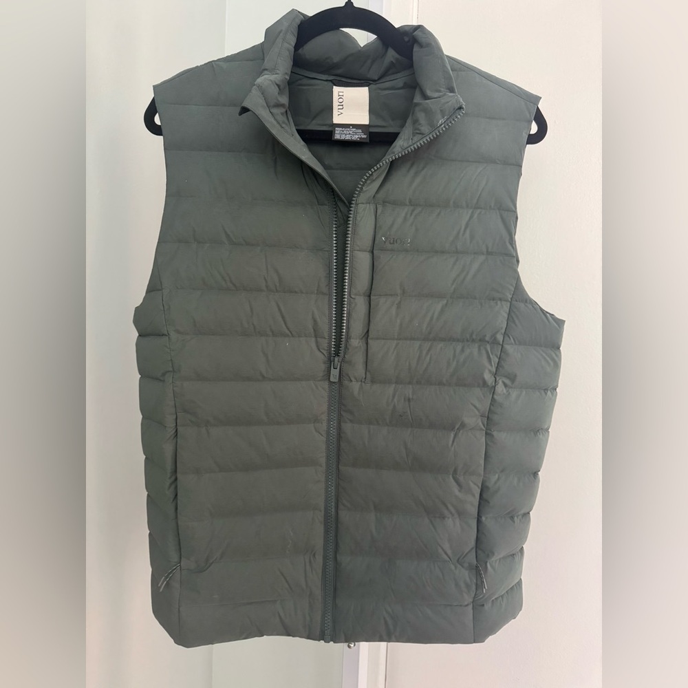 Vuori Grayish Hunter Green Quilted Insulated Vest